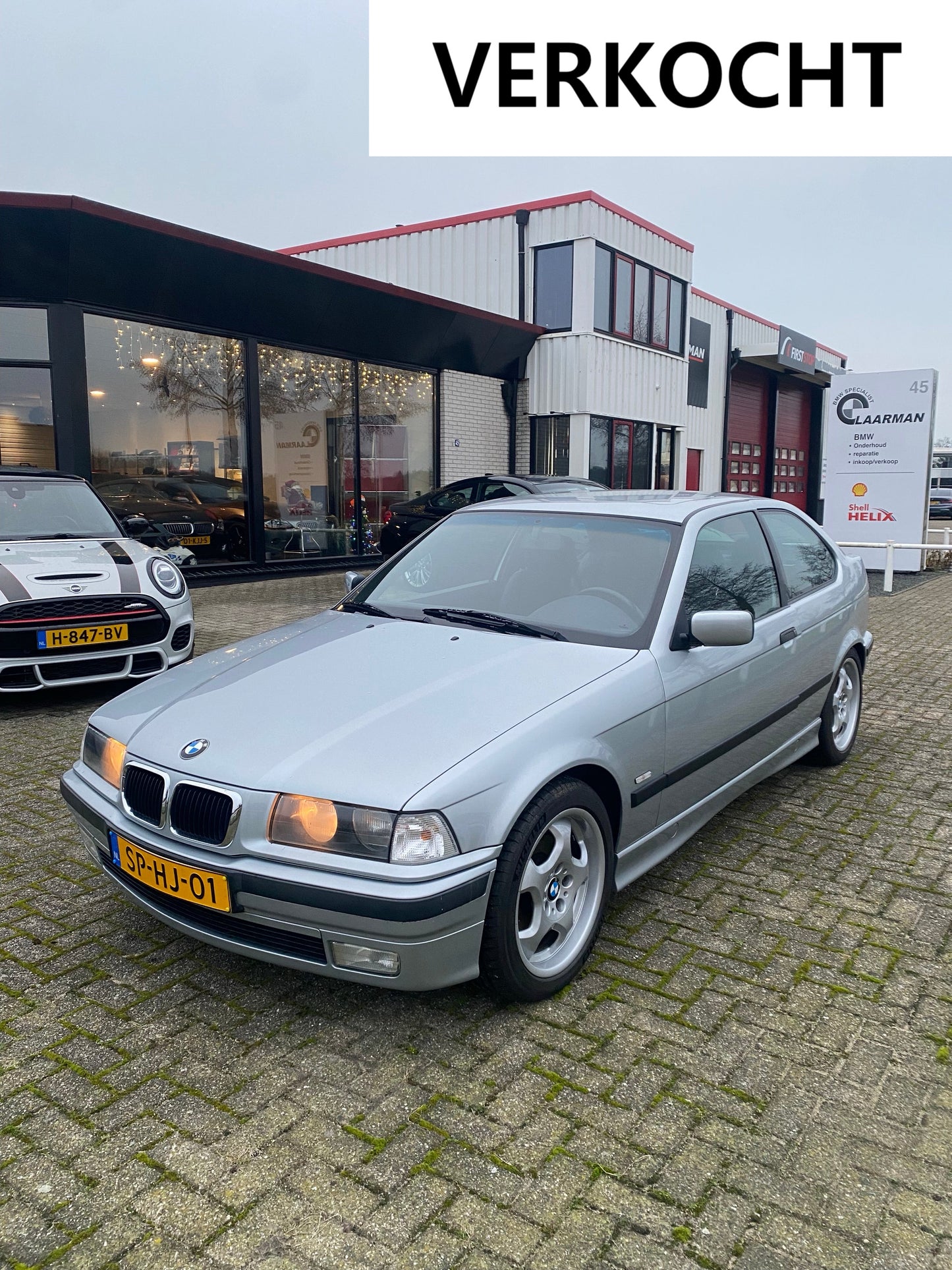 BMW 323TI Compact