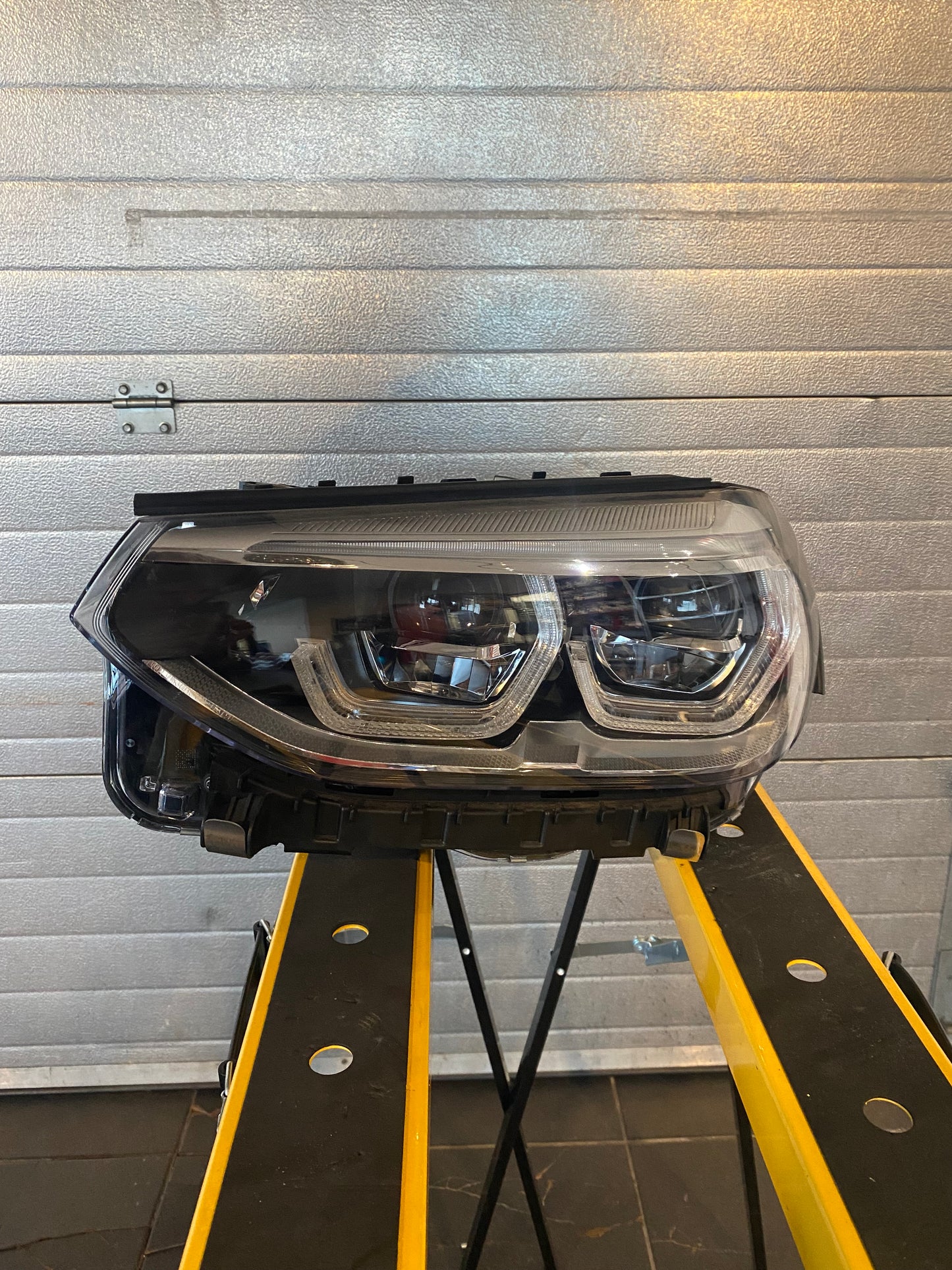Koplamp G30,31 201 Links/ 63117214961