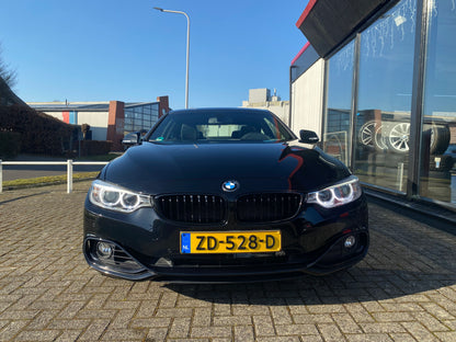 BMW 435i High Executive Zwart