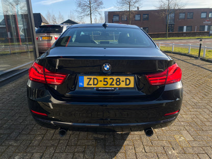 BMW 435i High Executive Zwart