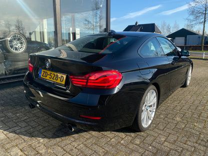 BMW 435i High Executive Zwart